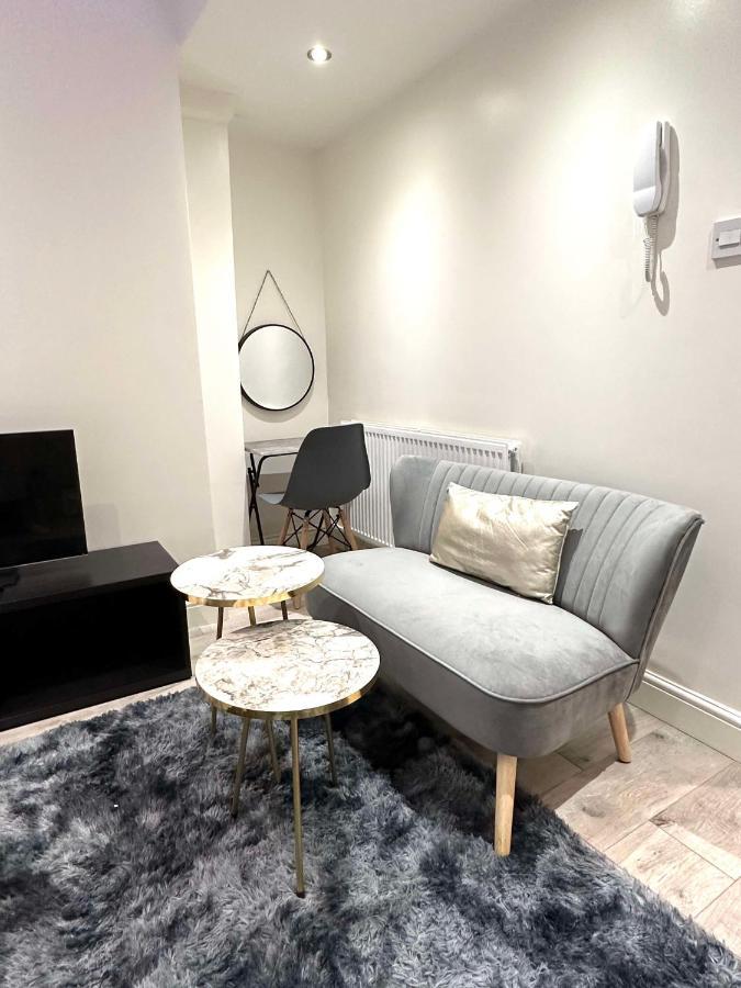 London Charm - Stylish Studio In Kensington Exterior photo